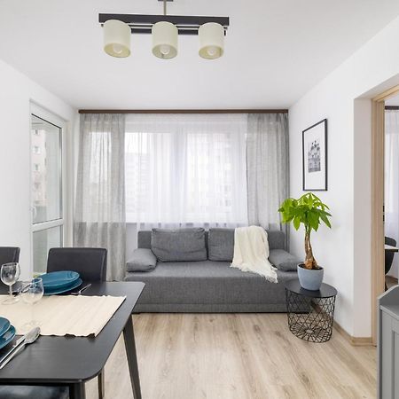 Apartment With Balcony Near Bulwary Wislane Wwa67 Varsó Kültér fotó