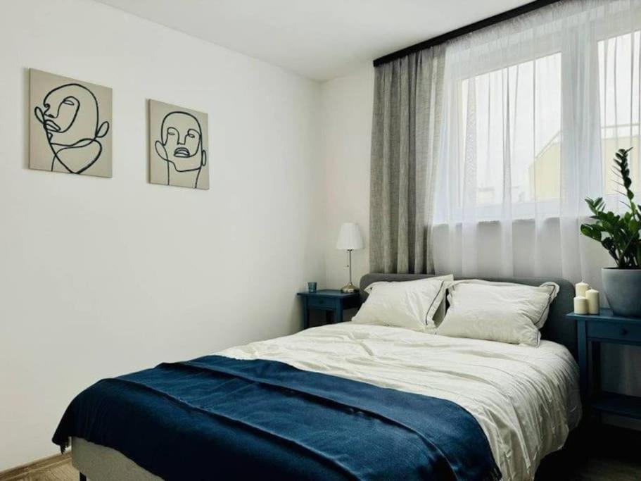 Apartment With Balcony Near Bulwary Wislane Wwa67 Varsó Kültér fotó