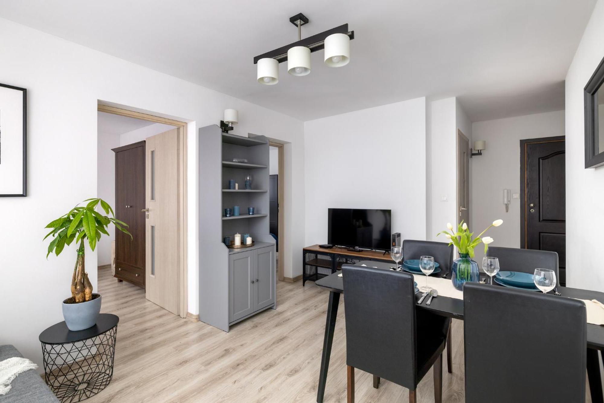Apartment With Balcony Near Bulwary Wislane Wwa67 Varsó Kültér fotó